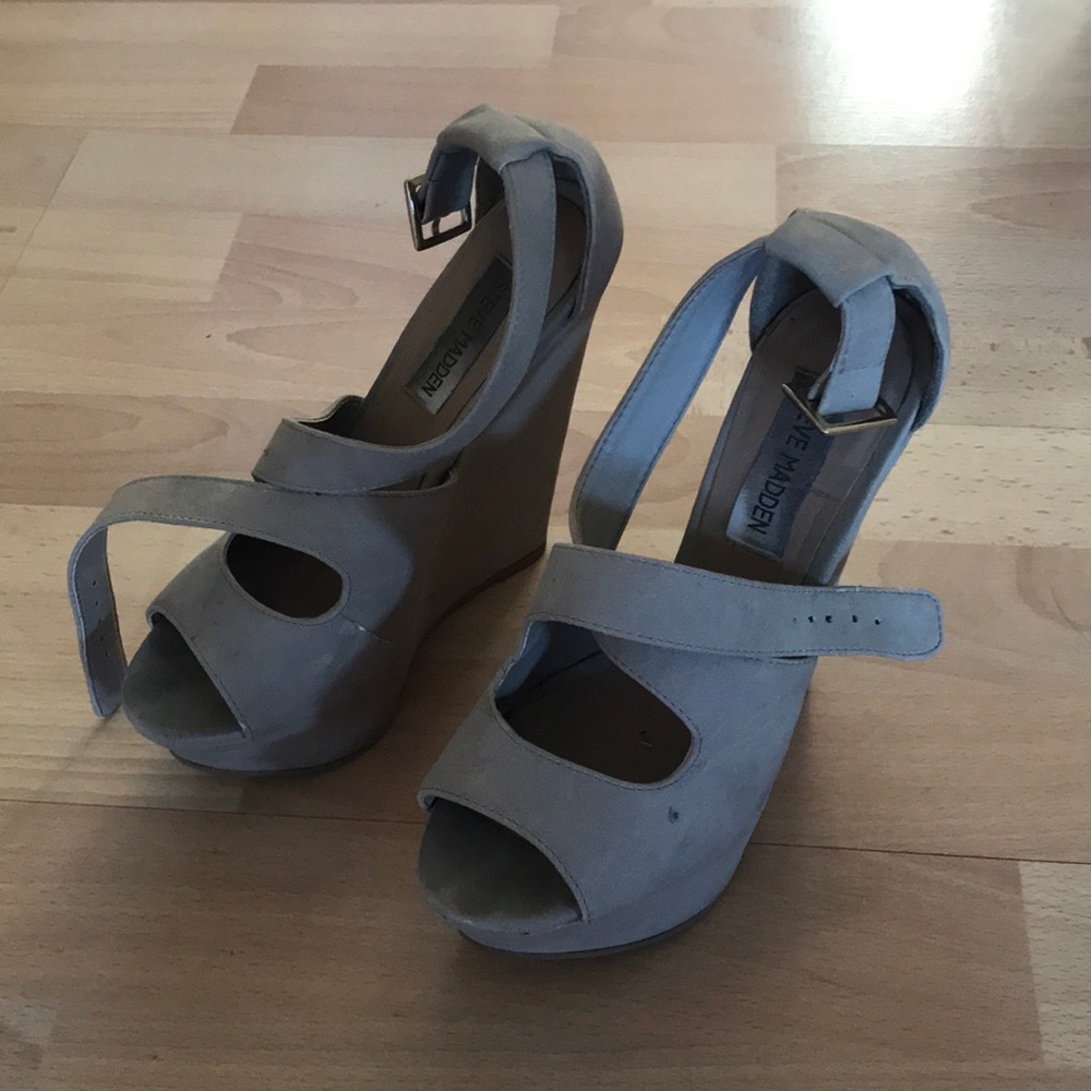 Steve Madden wedges